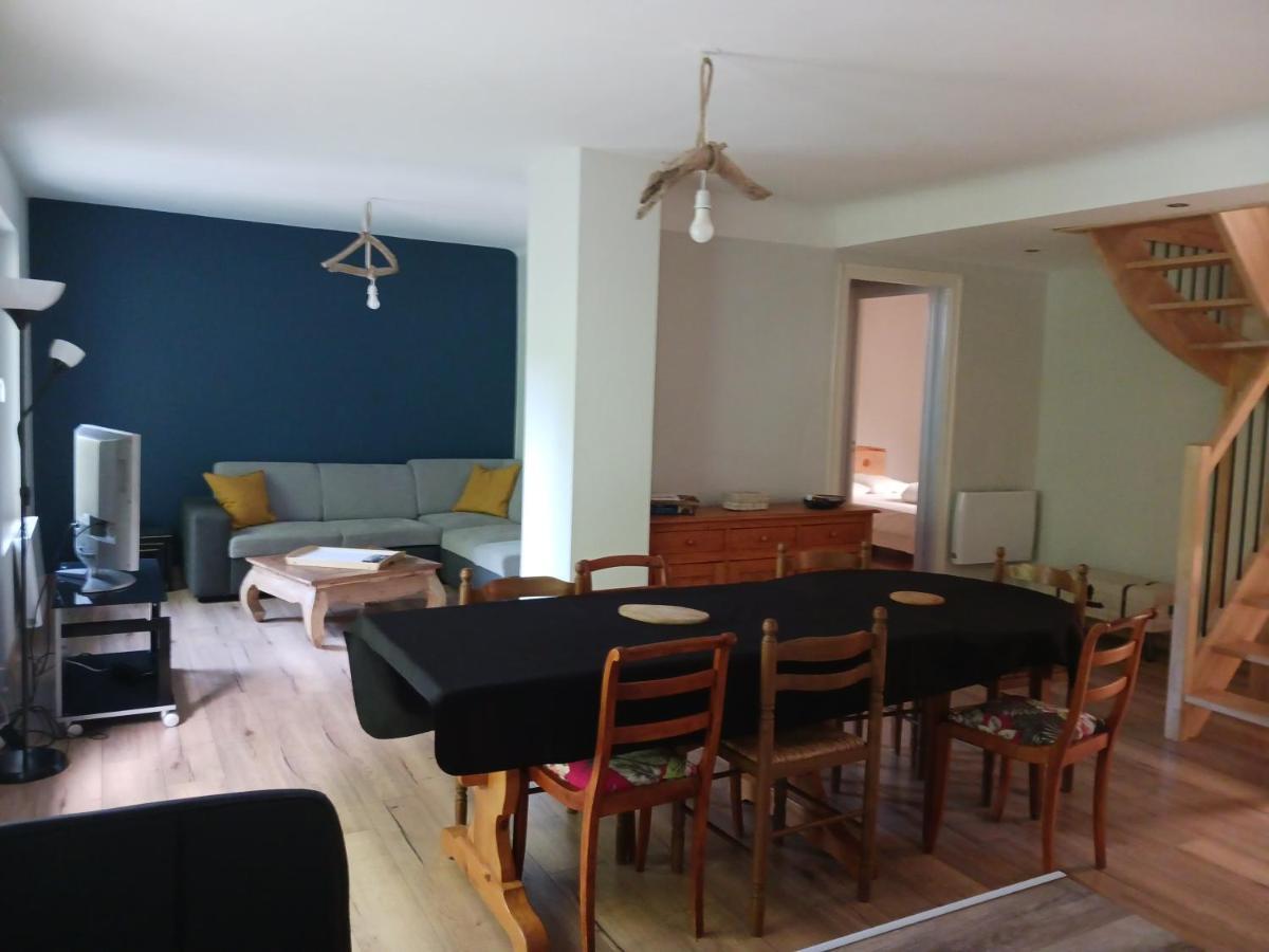 Loue Appartement Duplex De 90M2 Refait A Neuf Villefort  Zimmer foto